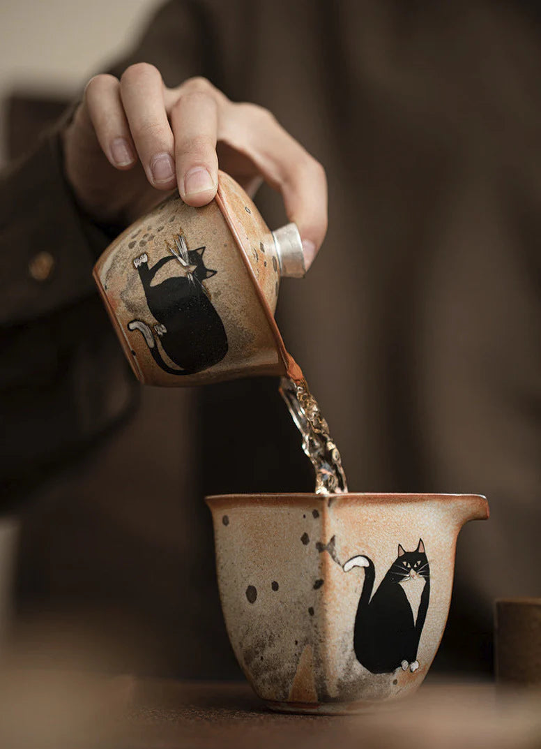 Hand-painted Black Ink Cat Gaiwan Teapot – 100ml | MDTEA