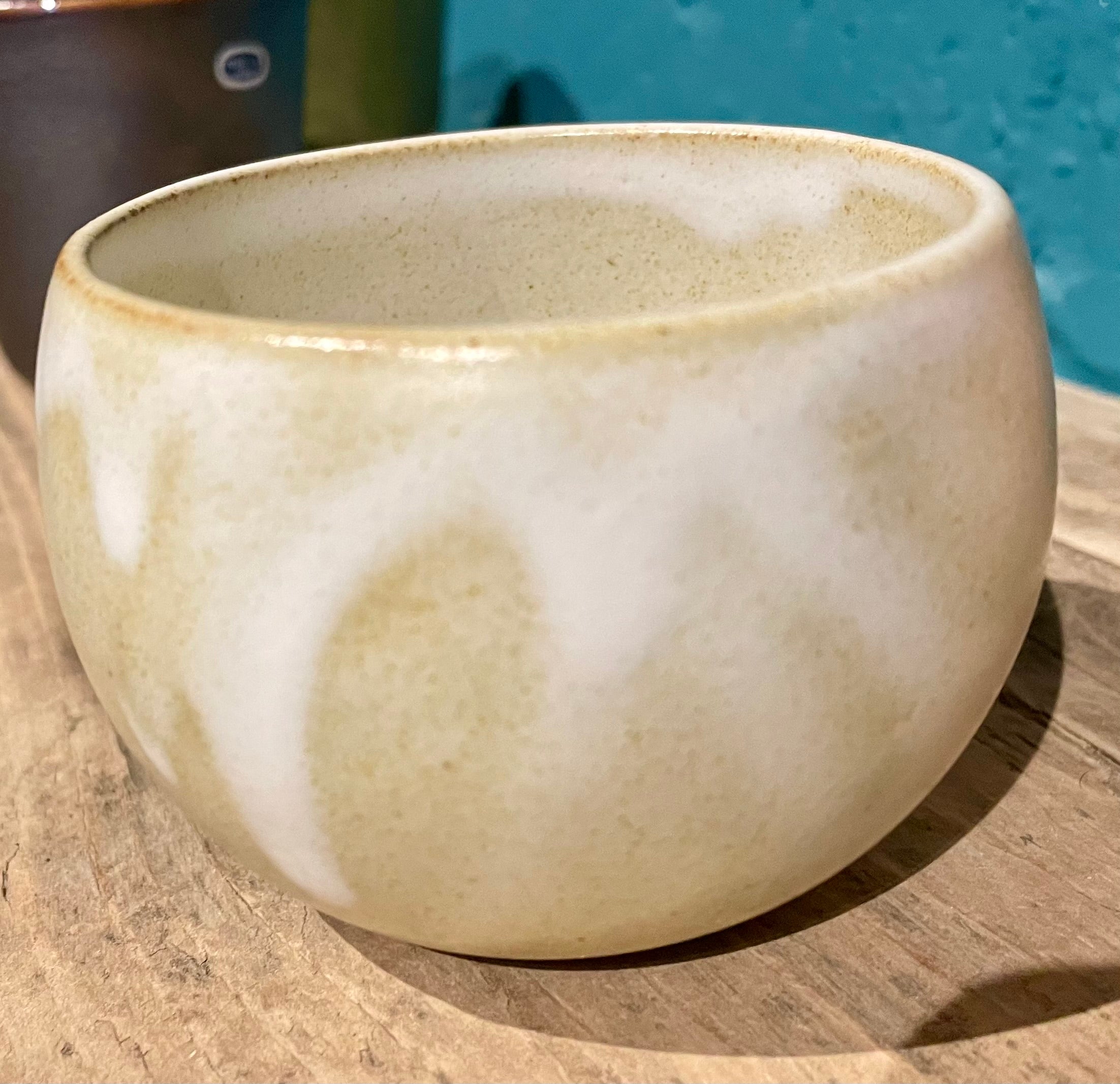 Teacup – Rounded Shape – Earthly Oatmeal | MDTEA