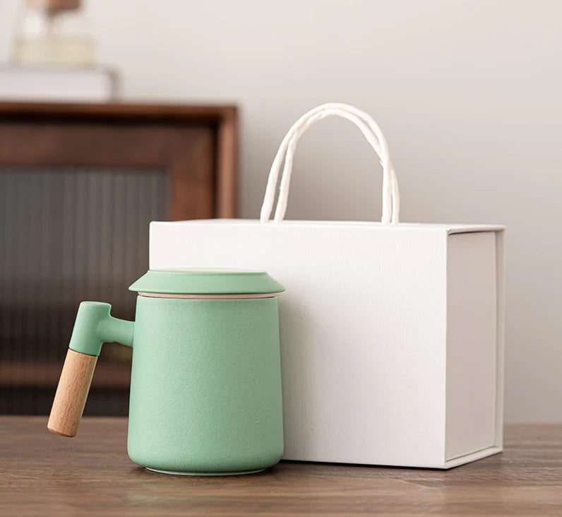 Handcrafted Ceramic Tea Cup with Infuser – 450ml (White or Light Green) | MDTEA