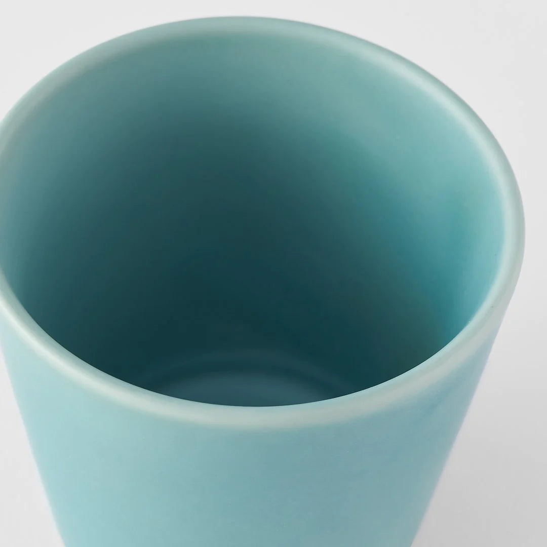 V-Shape Teacup – Modern Metallic – 7cm tall, 150ml