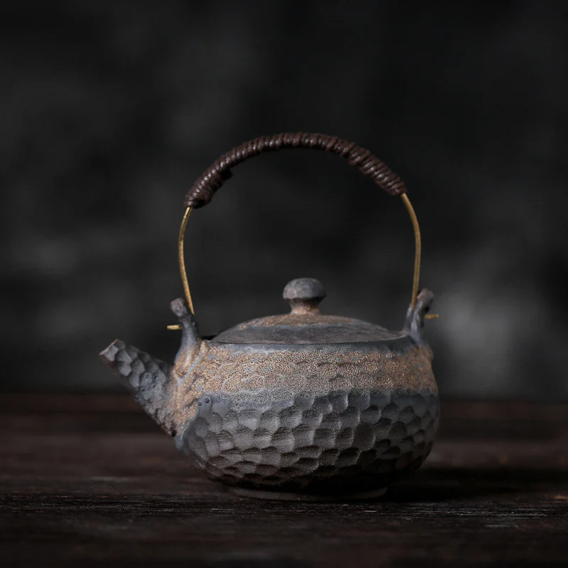 Handmade Golden Black Ceramic Teapot – 230ml | MDTEA